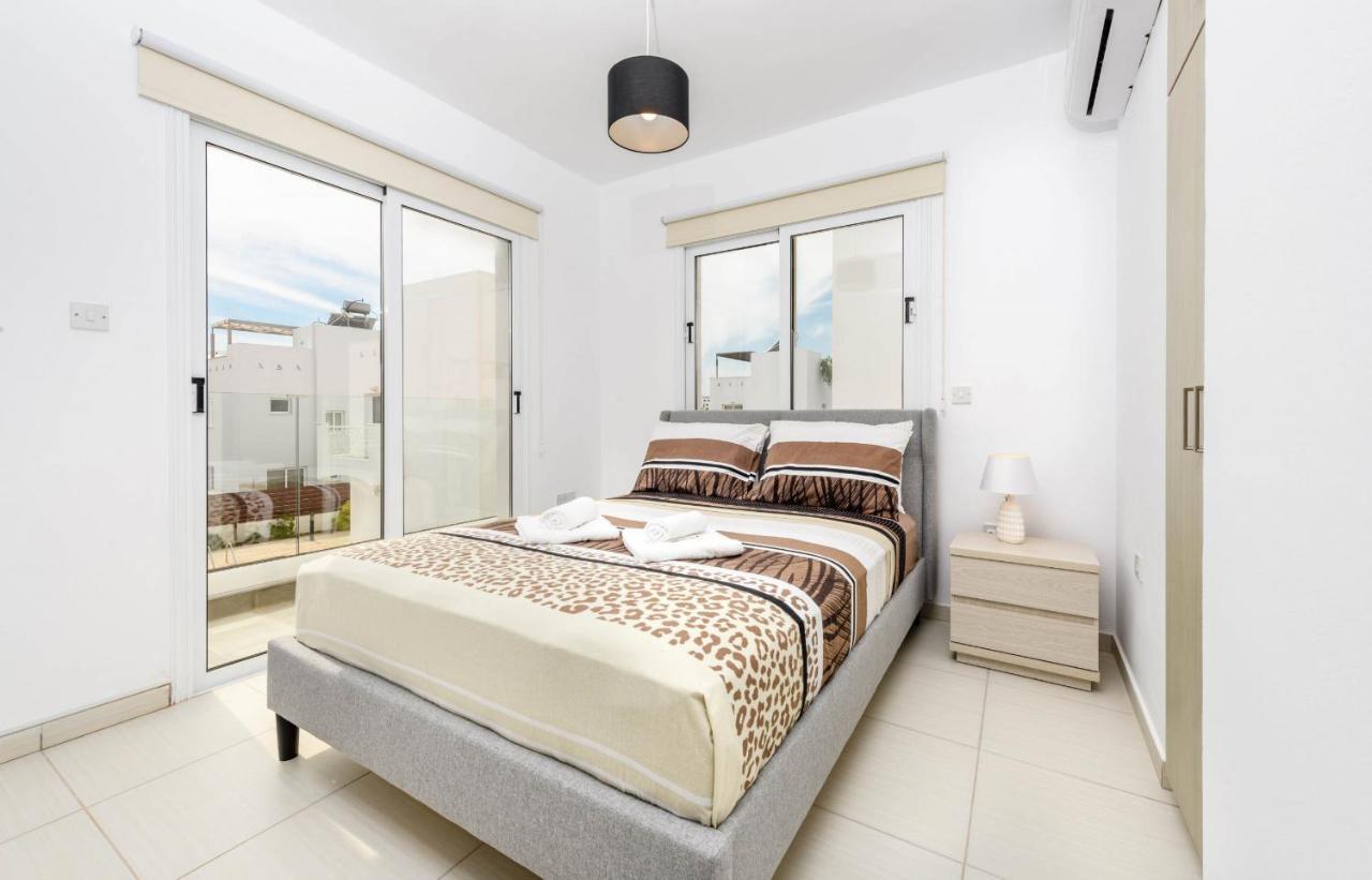 Nissini Villa #4 圣纳帕 外观 照片